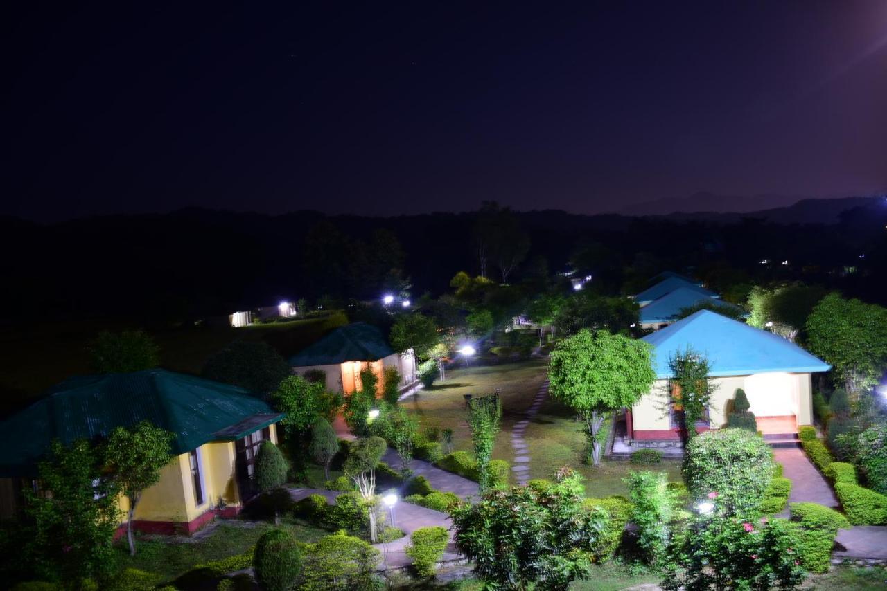 Tusk And Roar Corbett Resort Dhela Exterior foto