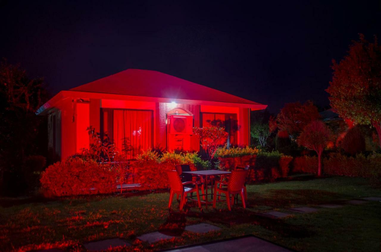 Tusk And Roar Corbett Resort Dhela Exterior foto